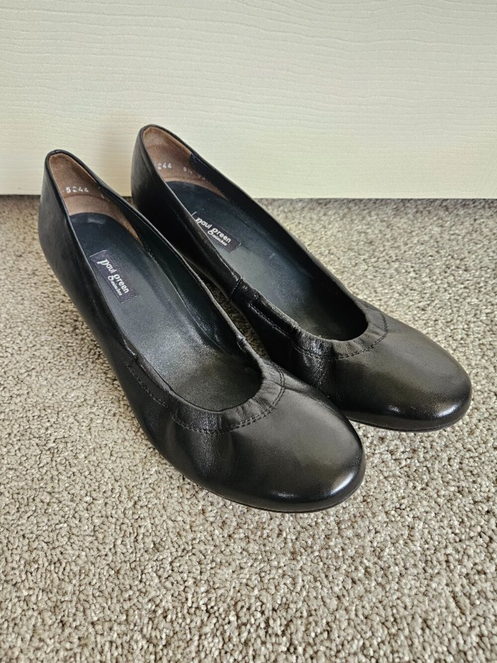 Paul Green Munich Black Leather Wedge Pumps